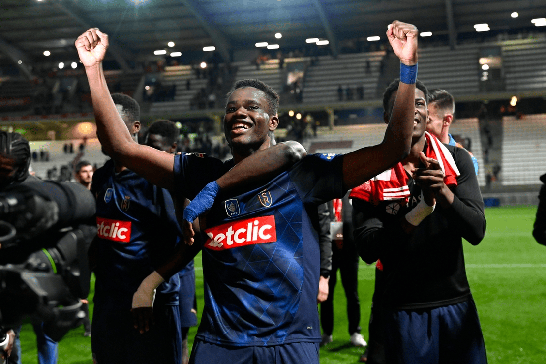 法国杯刺激夜，2-1，19岁小将发威：独造2球，助法甲第15晋级决赛