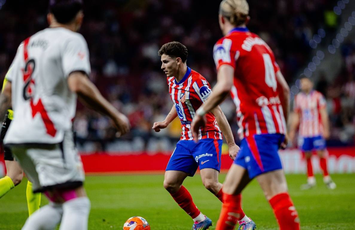 足坛一夜综述：米兰决赛对手出炉，马竞3-0大胜，圆神带队冲欧冠