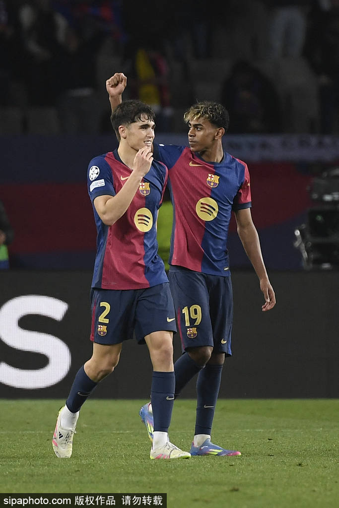 欧冠17岁怪物横空出世！巴萨新星闪耀，国际米兰铁卫盛赞“你是怪兽”