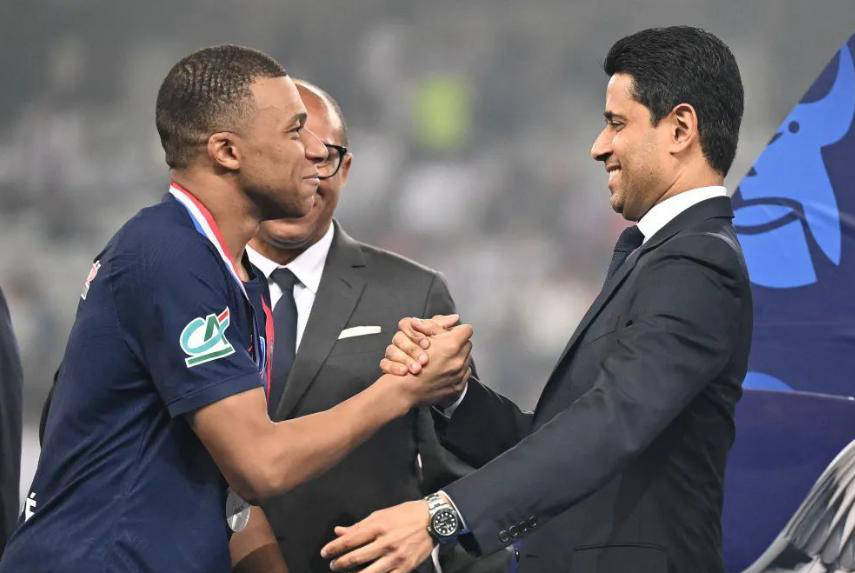 绝了，刚拿欧冠！巴黎嘲讽姆巴佩，纳赛尔短短9字击中痛处